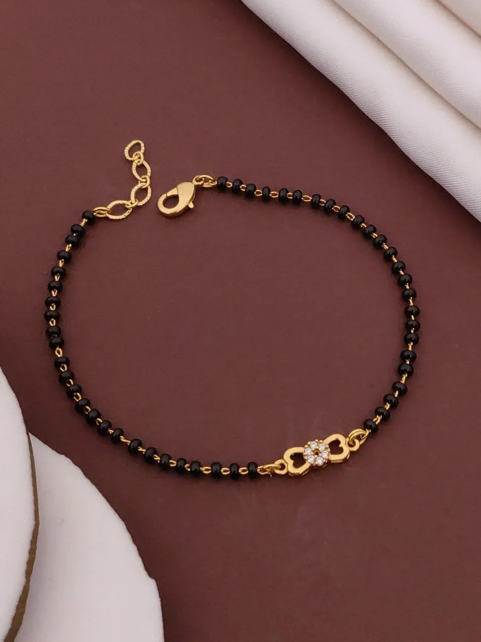 Saanvi Hand Mangalsutra
