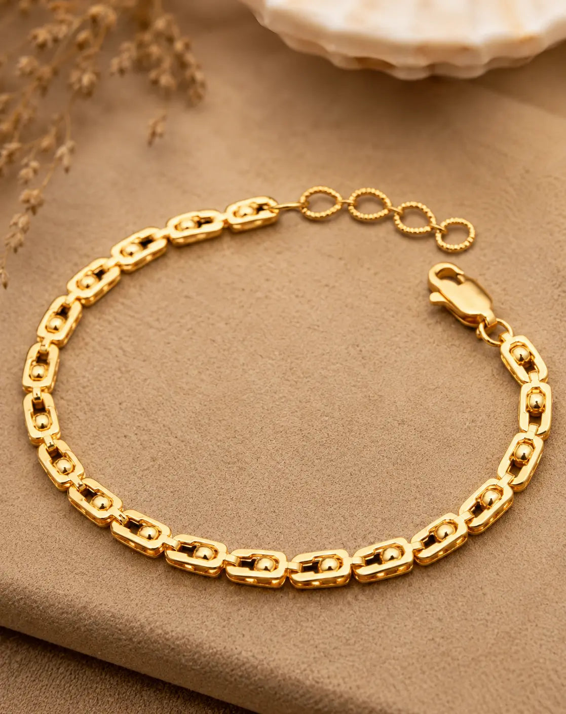 Gold Chain Link Bracelet